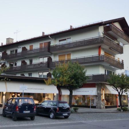 Sunny 1-Room Apartment Near Railway Station Garmisch-Partenkirchen Ngoại thất bức ảnh